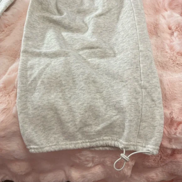 Hollister Cargo Sweatpants - Picture 4 of 7